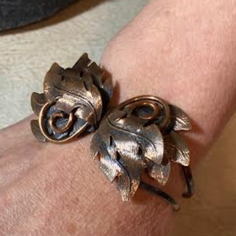 Leaf design copper bracelet by Bell
